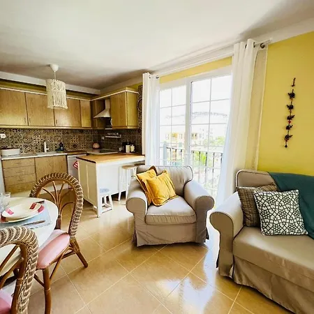 Laderas Del Palmar Luxury Apartment